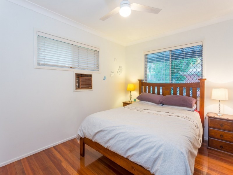 212 Seventeen Mile Rocks Road, Oxley QLD 4075