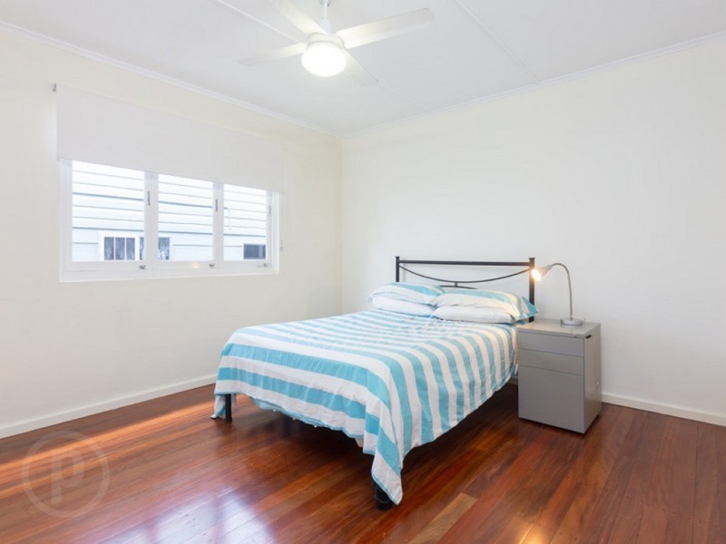 3 Frank Street, Graceville QLD 4075