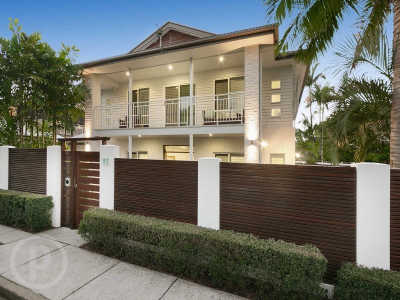 52 Long Street West, Graceville QLD 4075