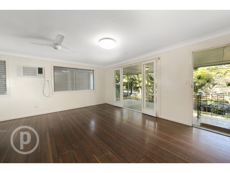 34 Queenscroft Street, Chelmer QLD 4068