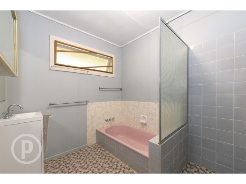 34 Queenscroft Street, Chelmer QLD 4068