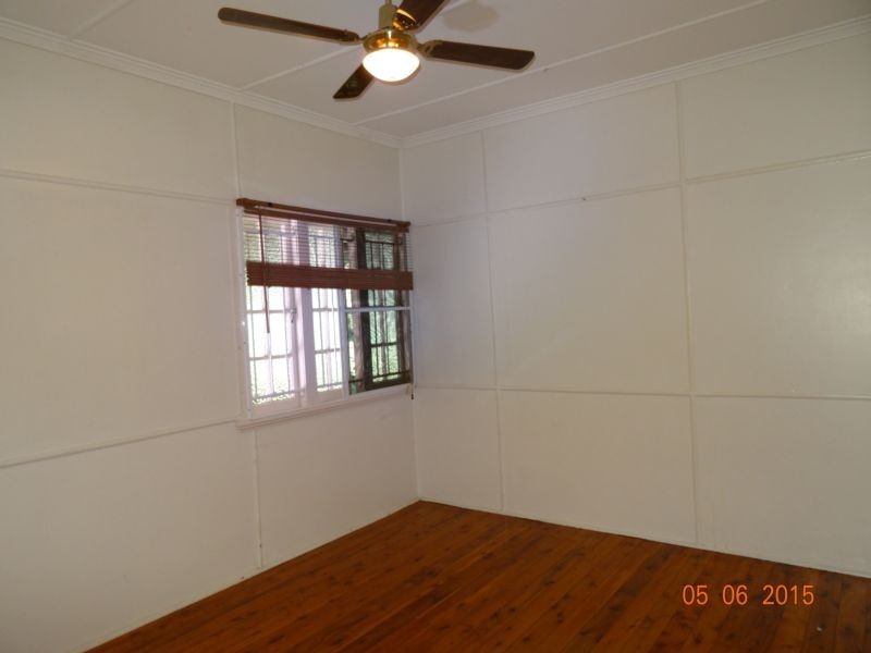 47 Lyon Ave, Oxley QLD 4075