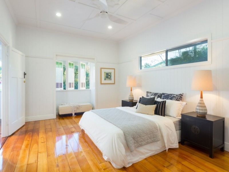 25 Bodalla Street, Norman Park QLD 4170