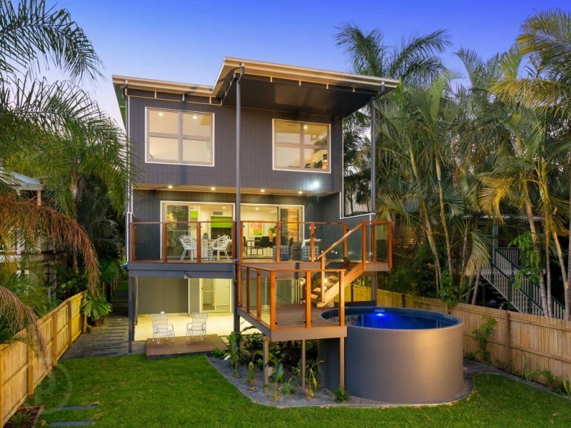 25 Bodalla Street, Norman Park QLD 4170