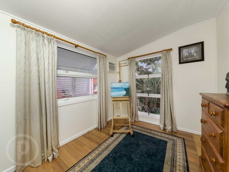 243 Swann Road, Taringa QLD 4068