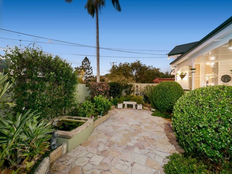 243 Swann Road, Taringa QLD 4068