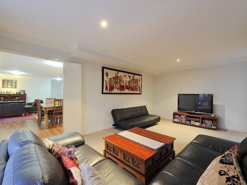 31 Watt Street, Corinda QLD 4075