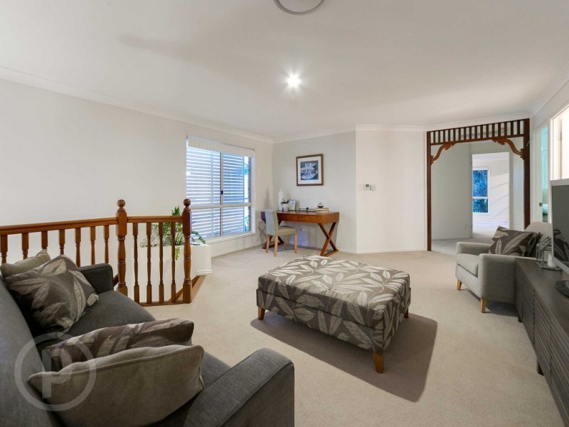 27 Churchill Street, Graceville QLD 4075