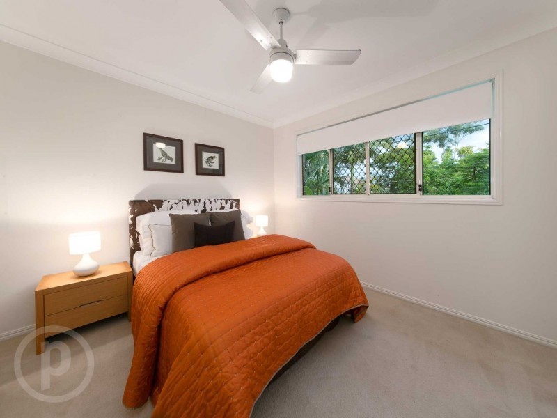 27 Churchill Street, Graceville QLD 4075