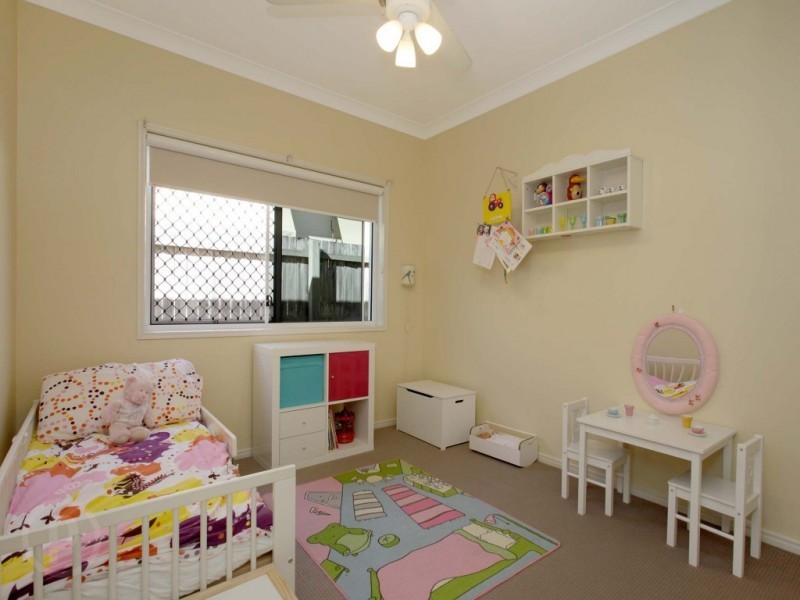 298 Long Street East, Graceville QLD 4075