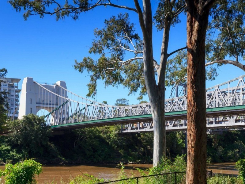 60 Laurel Avenue, Chelmer QLD 4068