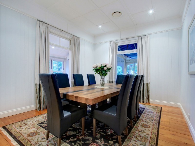 39 Prospect Street, Sherwood QLD 4075