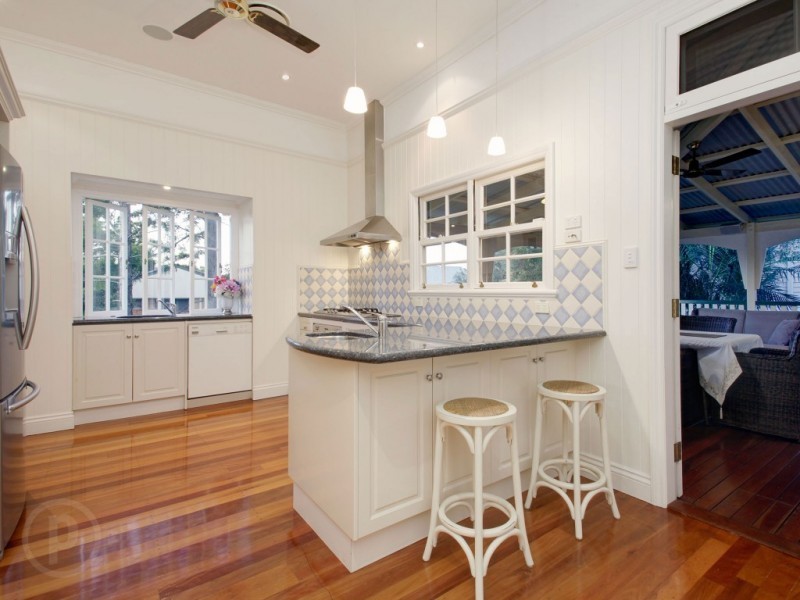 39 Prospect Street, Sherwood QLD 4075