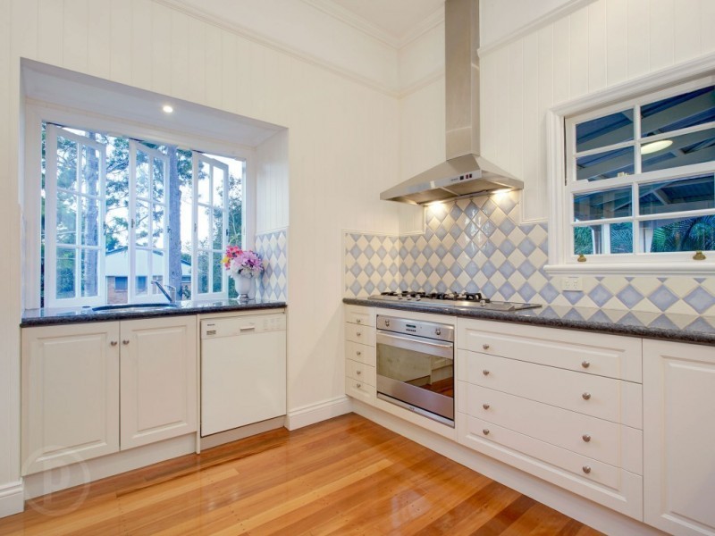 39 Prospect Street, Sherwood QLD 4075