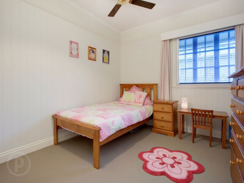 39 Prospect Street, Sherwood QLD 4075