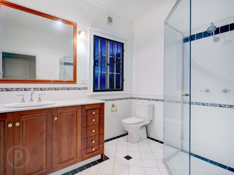 39 Prospect Street, Sherwood QLD 4075