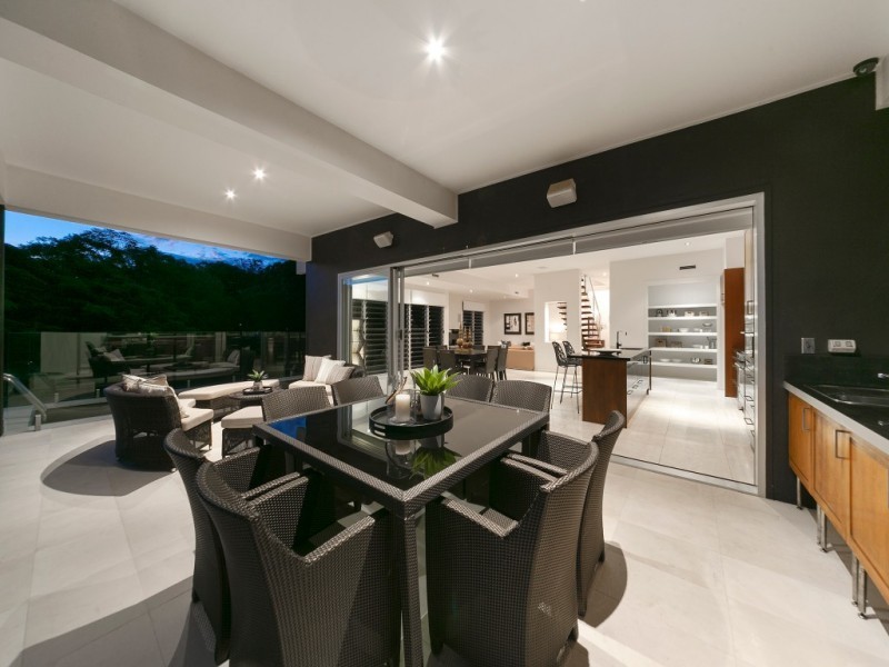 63 Rosebery Terrace, Chelmer QLD 4068