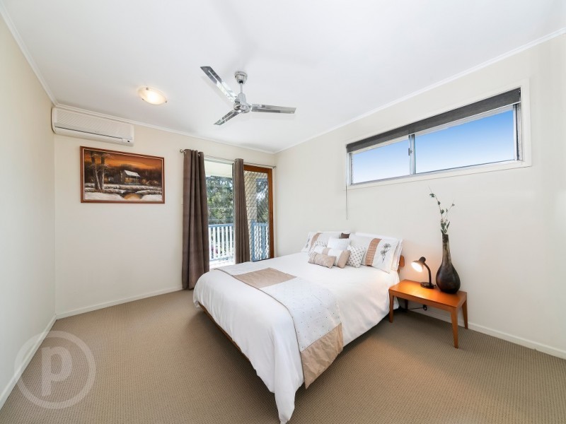 22 Landstead Street, Oxley QLD 4075