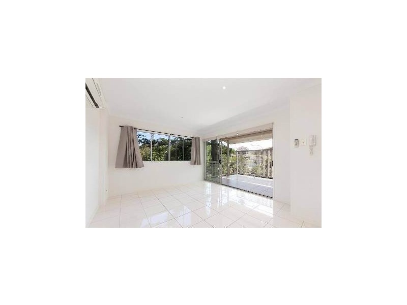 8/15 Adsett Street, Taringa QLD 4068