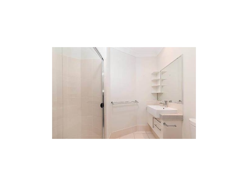 8/15 Adsett Street, Taringa QLD 4068