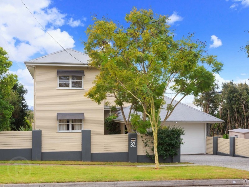 32 Erinvale Street, Corinda QLD 4075