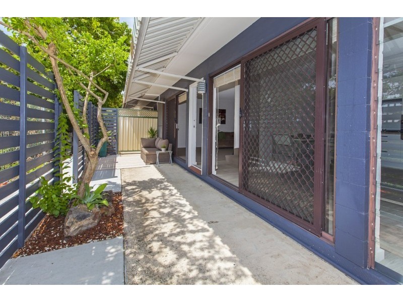 4/9 Dunlop Tce, Corinda QLD 4075