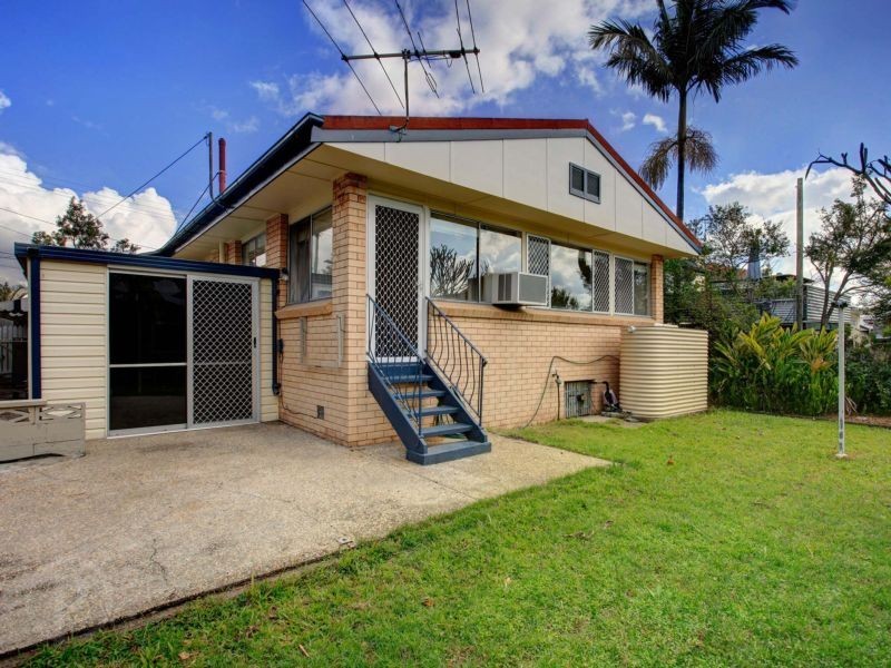 24 Sandon Street, Graceville QLD 4075