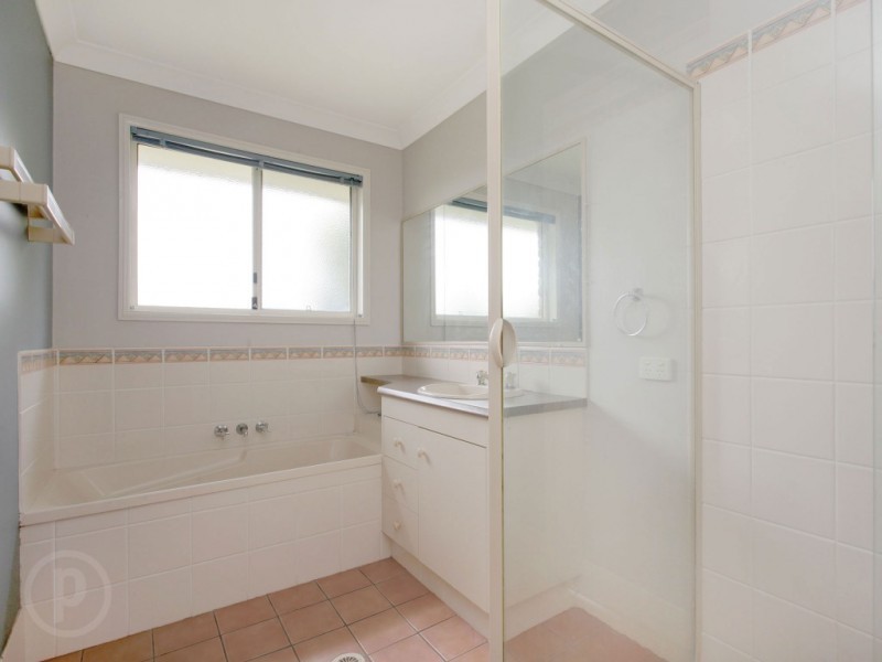 20 Danube Cres, Springfield QLD 4300