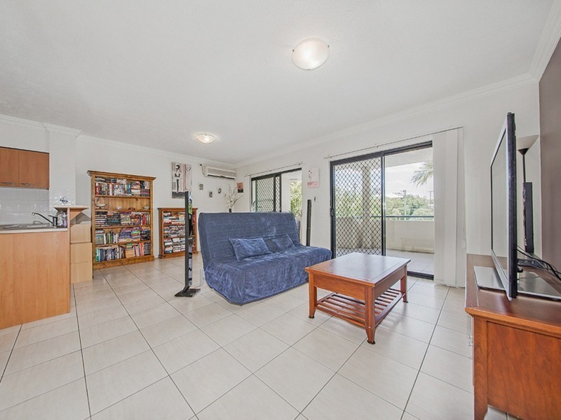 2/65 Lytton Road, Bulimba QLD 4171