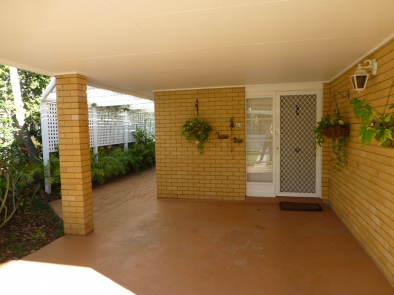 64 Mortlake Road, Graceville QLD 4075