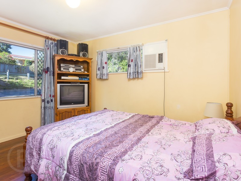 222 Seventeen Mile Rocks Road, Oxley QLD 4075