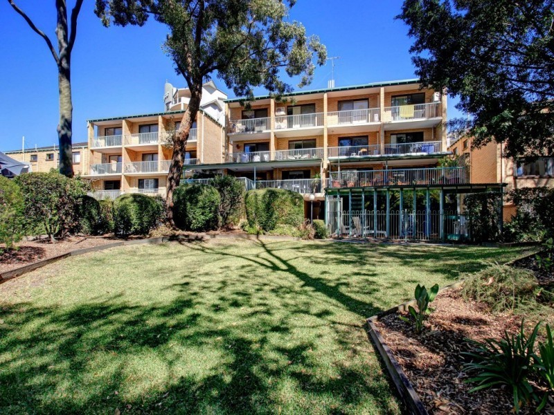 19/12 Patrick Lane, Toowong QLD 4066