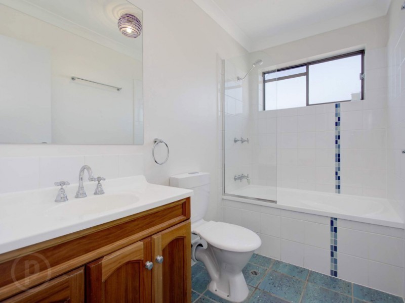 19/12 Patrick Lane, Toowong QLD 4066