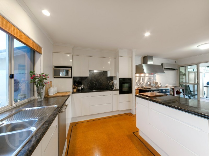 55 Kooringal Drive, Jindalee QLD 4074