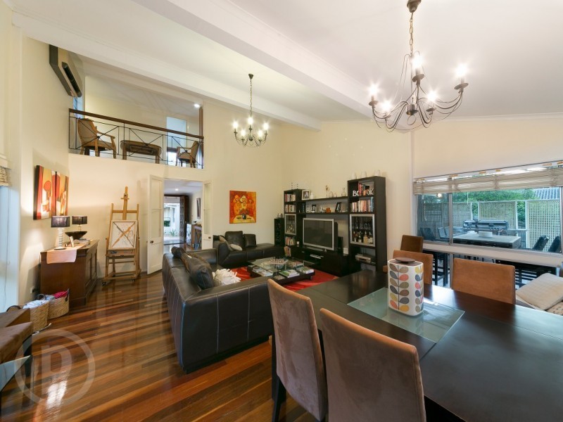 55 Kooringal Drive, Jindalee QLD 4074