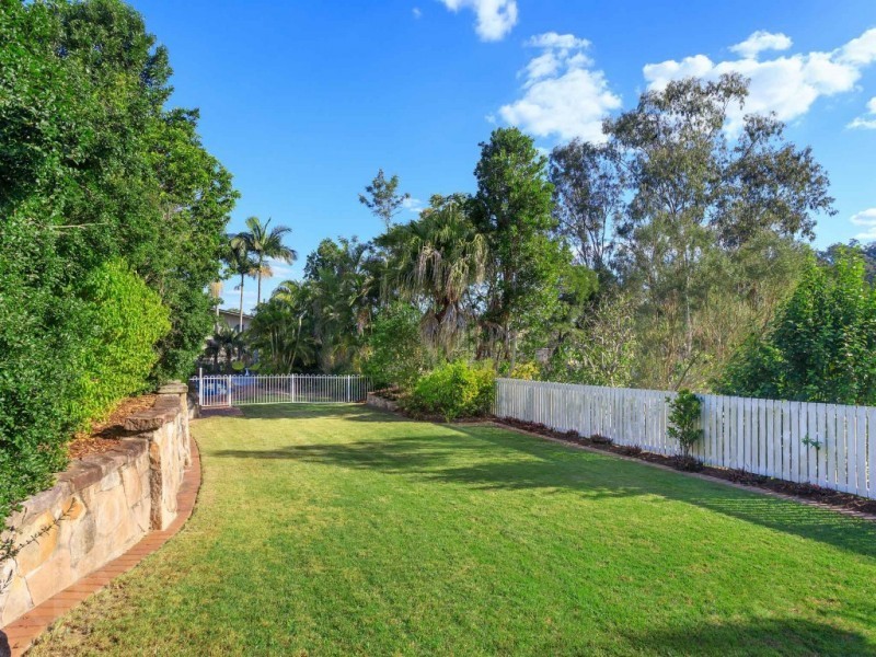2 McKellar Court, Mount Ommaney QLD 4074