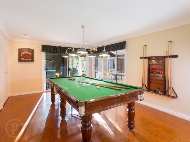 2 McKellar Court, Mount Ommaney QLD 4074