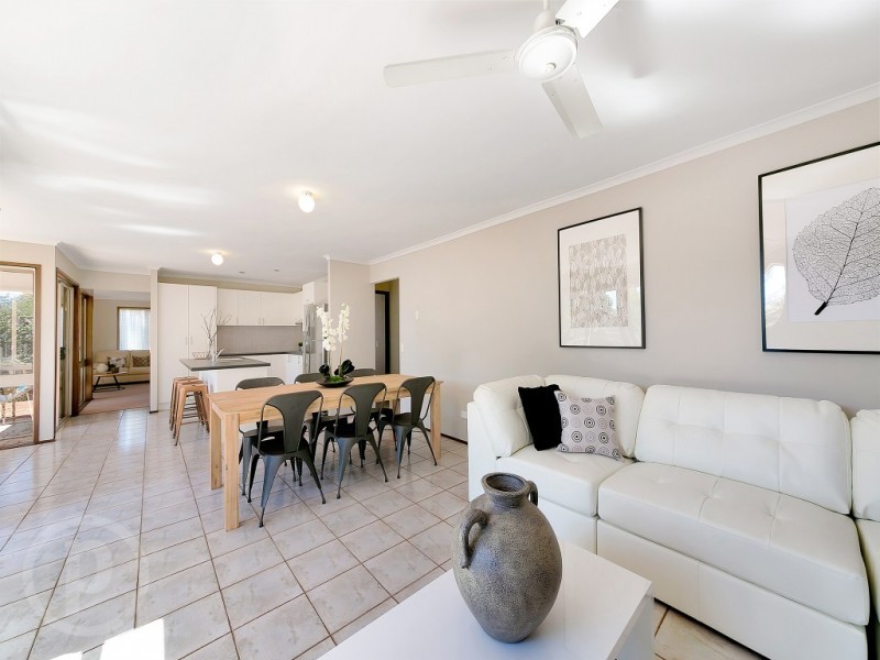7 St Amand Street, Sinnamon Park QLD 4073