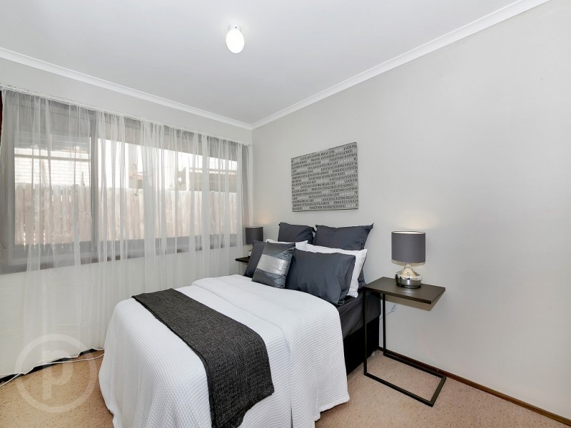 7 St Amand Street, Sinnamon Park QLD 4073