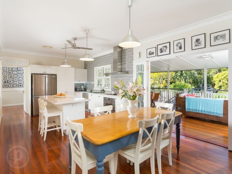 61 Austral Avenue, Graceville QLD 4075