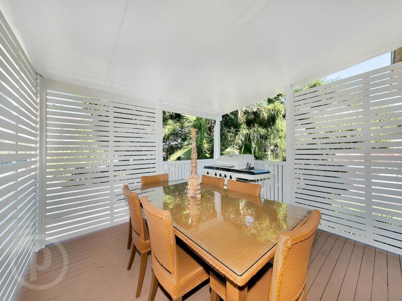 8 Hilda Street, Corinda QLD 4075