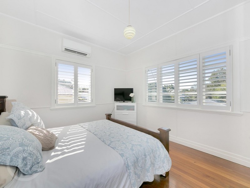 8 Hilda Street, Corinda QLD 4075