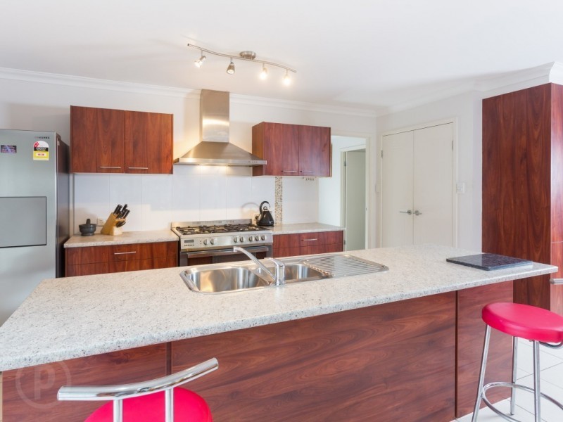 9 Clydesdale Place, Sumner QLD 4074