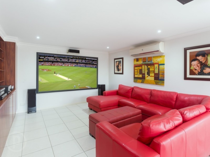 9 Clydesdale Place, Sumner QLD 4074