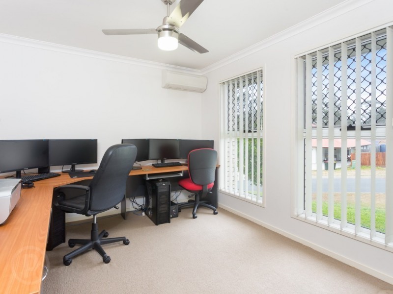 9 Clydesdale Place, Sumner QLD 4074