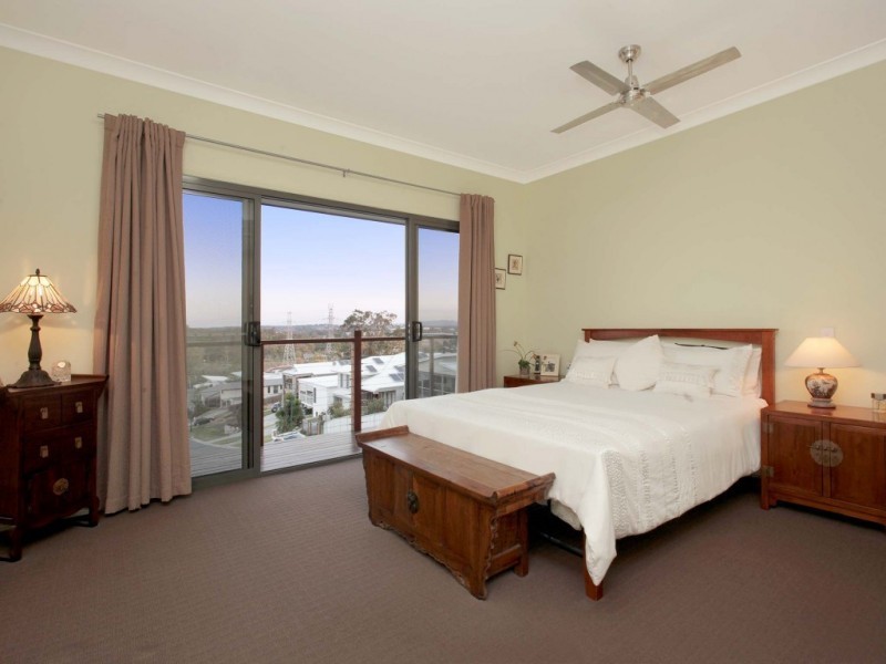 15 Grandview Place, Oxley QLD 4075