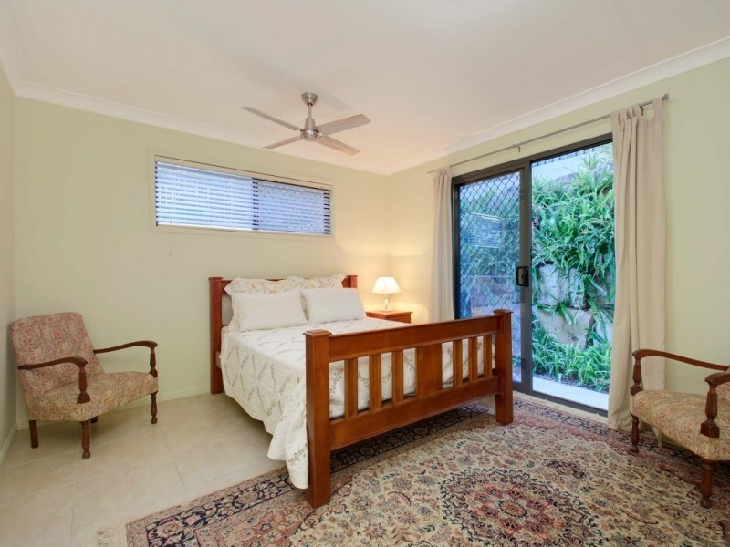 15 Grandview Place, Oxley QLD 4075