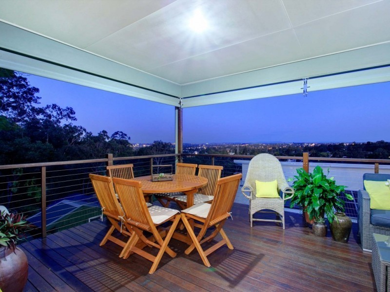 15 Grandview Place, Oxley QLD 4075