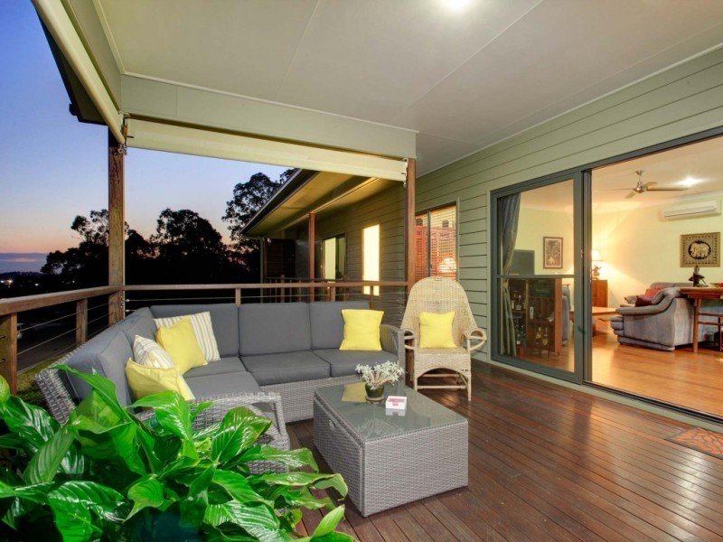 15 Grandview Place, Oxley QLD 4075