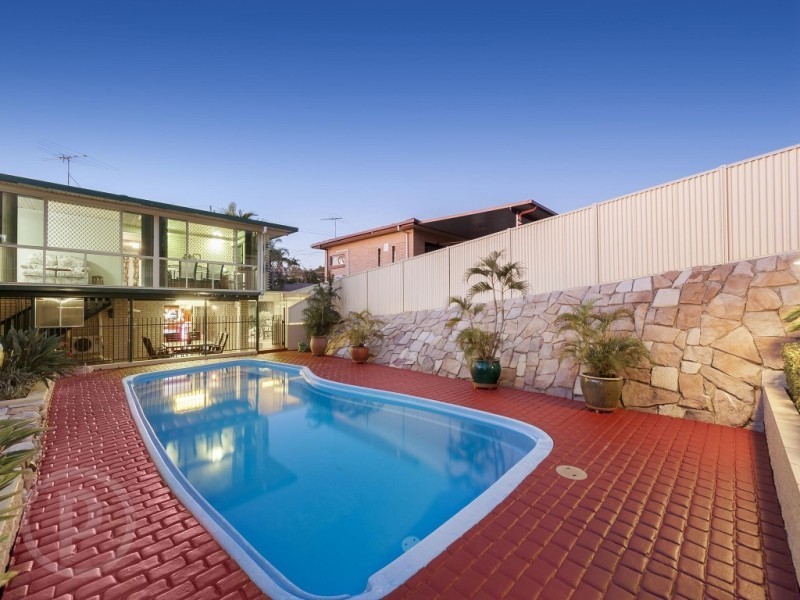 19 Jacqueline Avenue, Springwood QLD 4127
